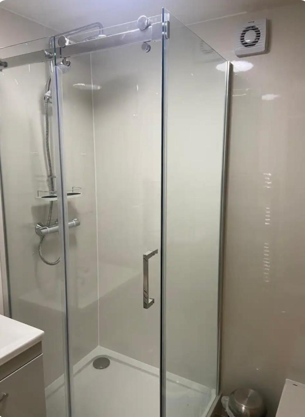 One Bedroom Ground Floor Flat Central 奇切斯特 外观 照片